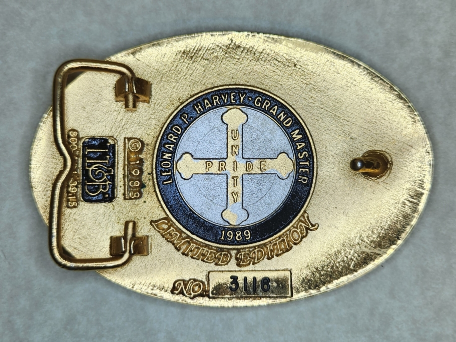 [Buckle Pic Missing] (Click here)